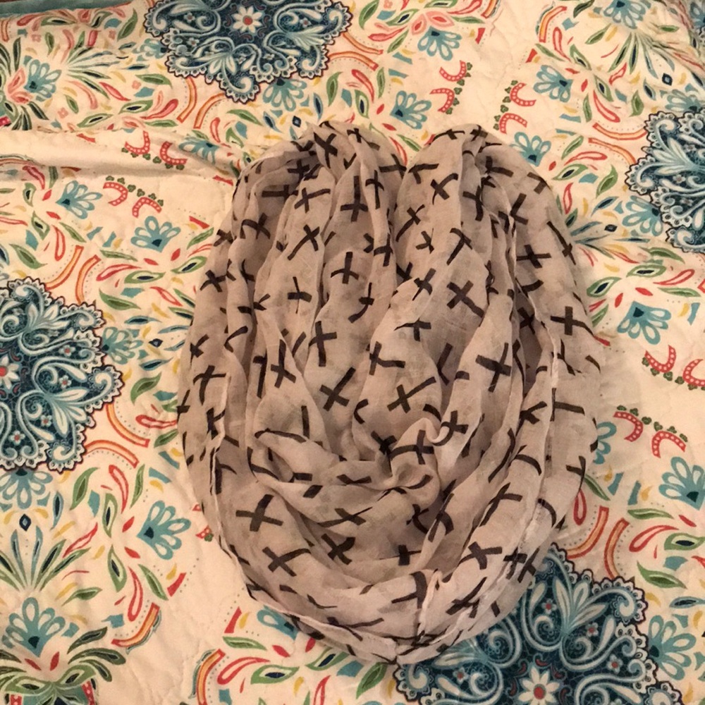 Buckle Scarf